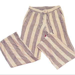 Old navy blue and white pant